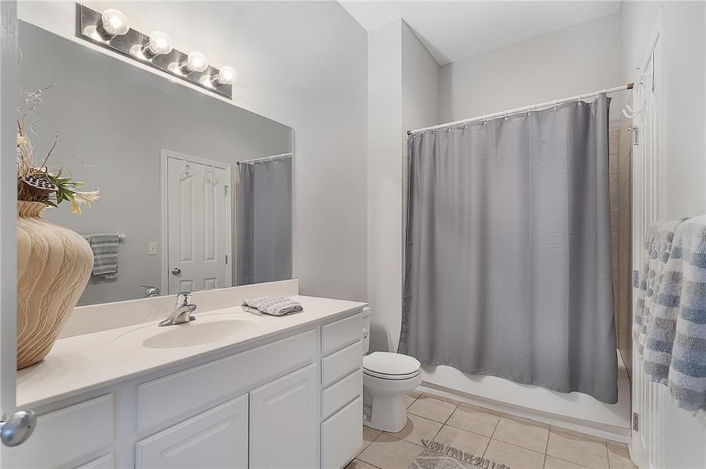 11213 S Rene Street — photo 29
