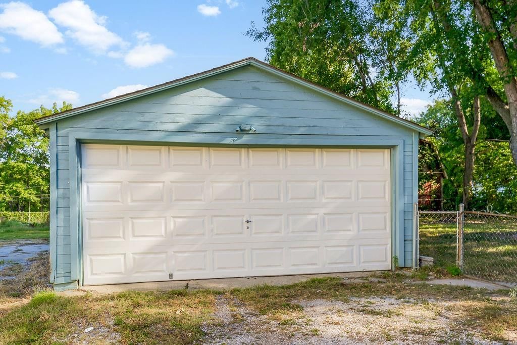 334 W Sea Avenue — photo 5