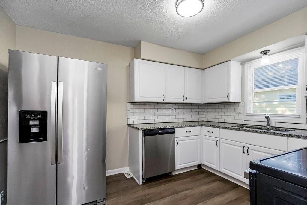 334 W Sea Avenue — photo 6