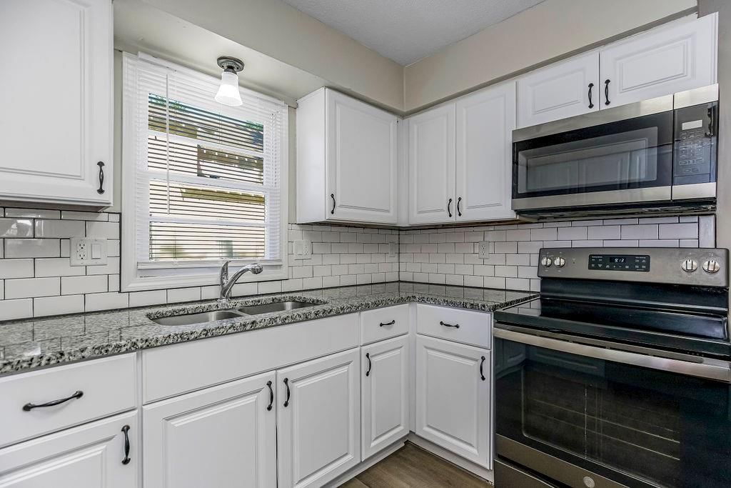 334 W Sea Avenue — photo 7