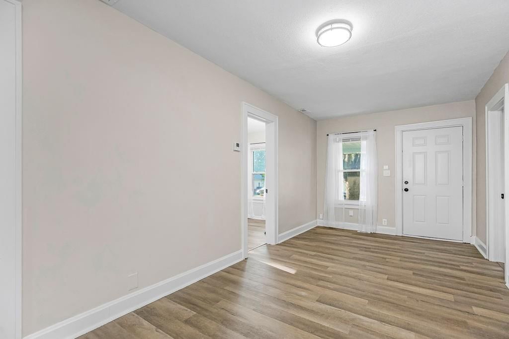 334 W Sea Avenue — photo 12