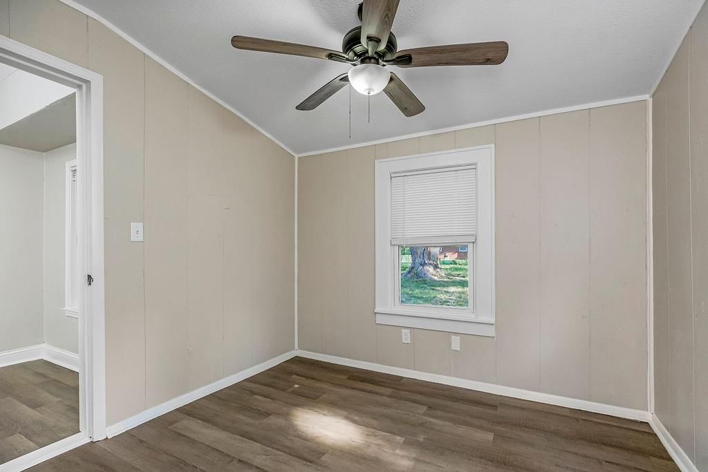 334 W Sea Avenue — photo 14