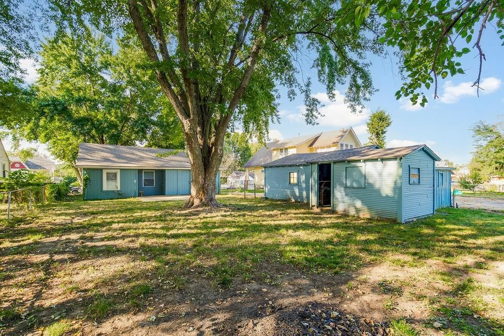 334 W Sea Avenue — photo 26