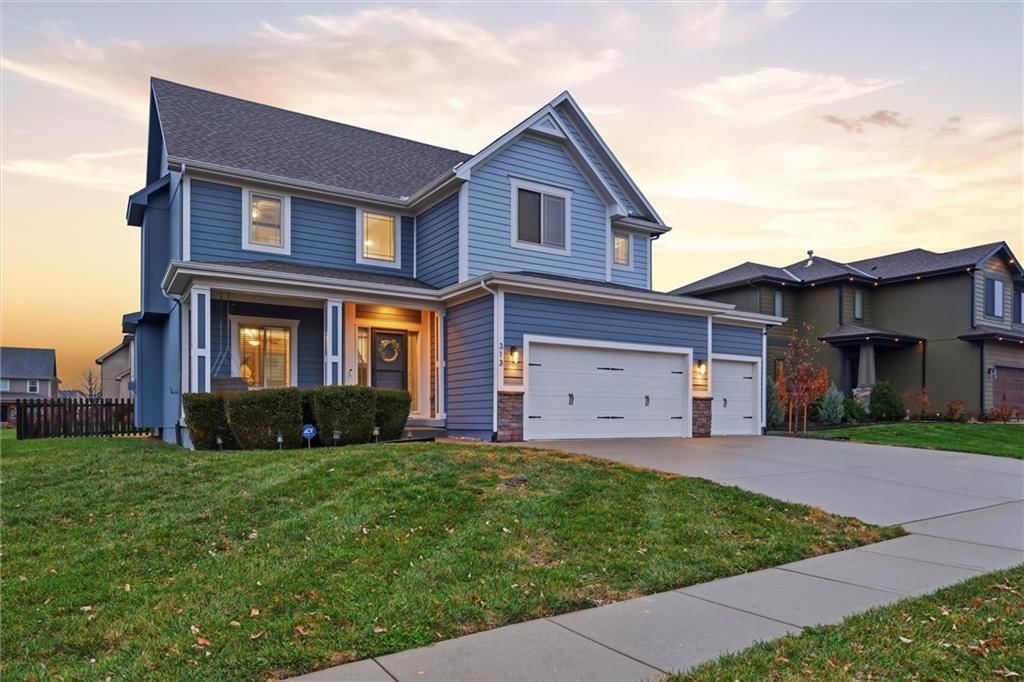 313 SW Eagles Ridge Drive — photo 3