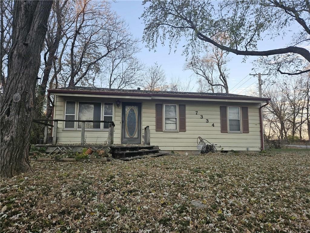 7334 NE 51st Street — photo 3