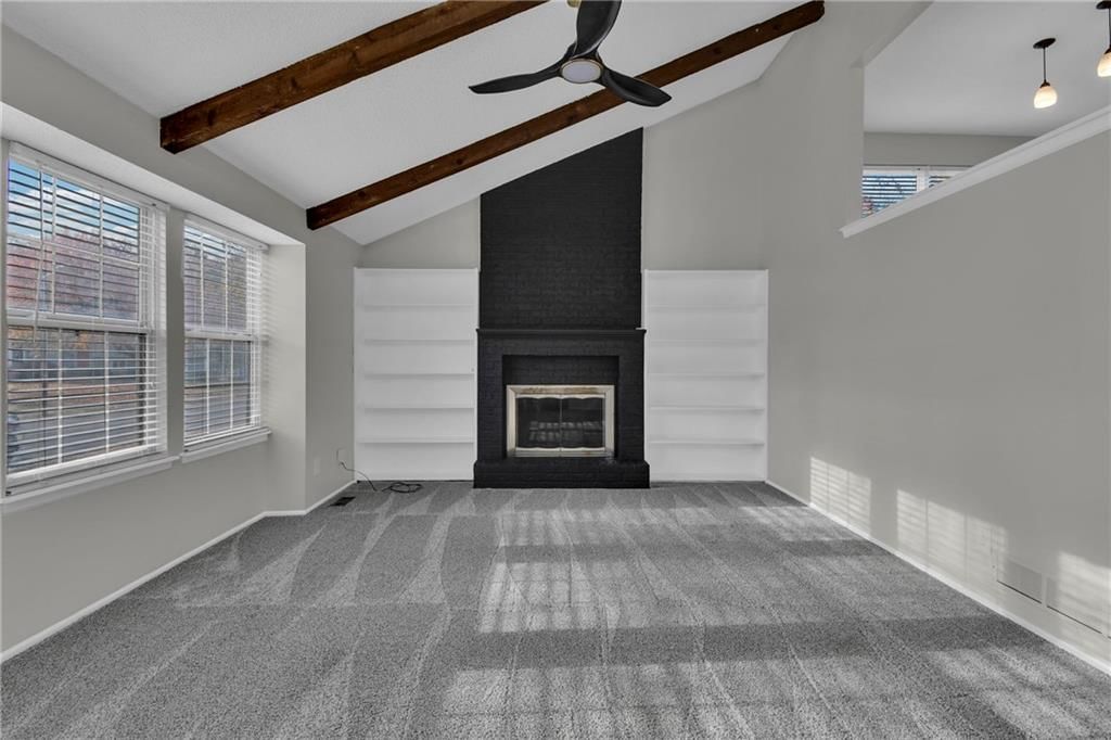 203 SE Winburn Trail — photo 4