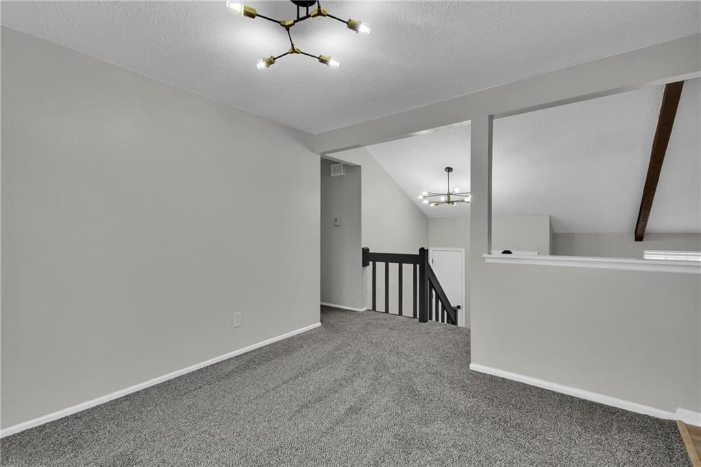 203 SE Winburn Trail — photo 10