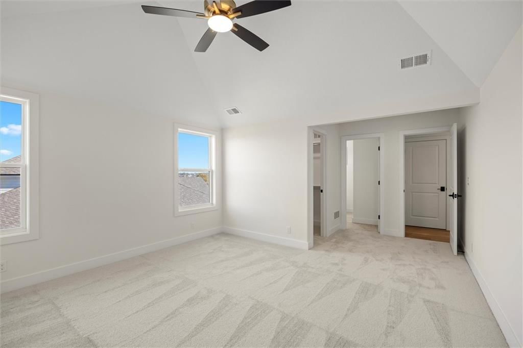 Photo 39 of 49 - 17028 Rosehill Street, Overland Park, KS 66221