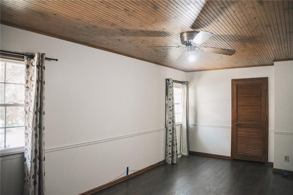 3804 S Drumm Avenue — photo 13