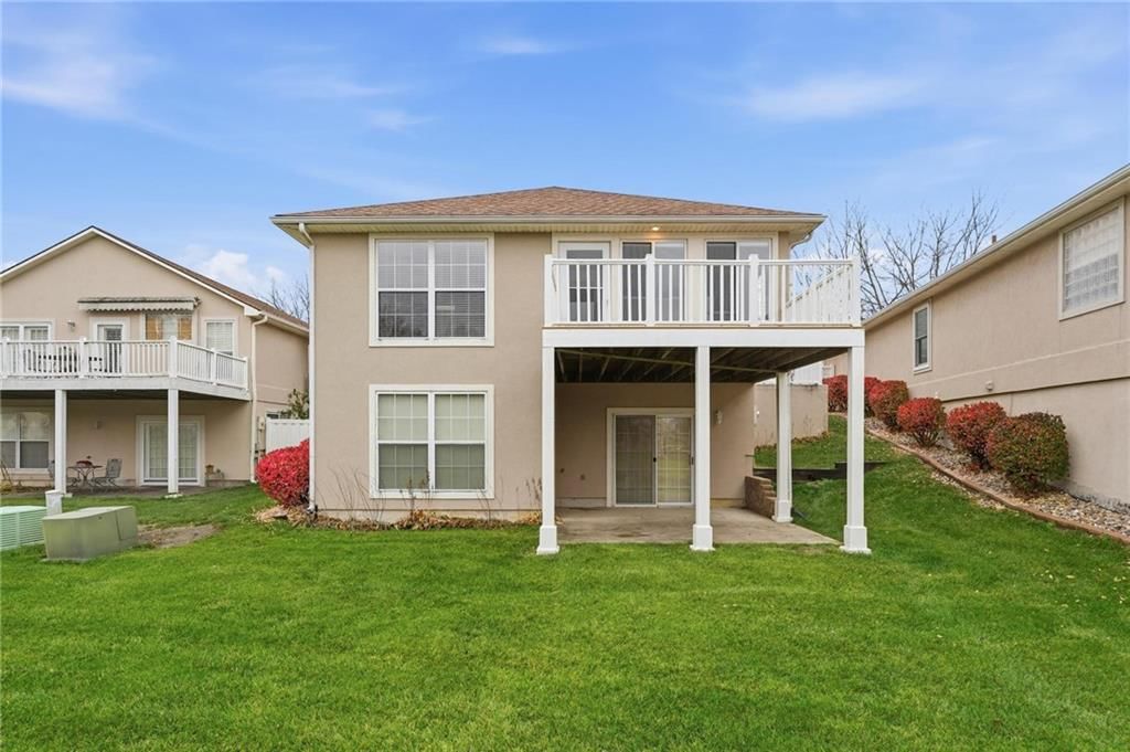 813 NW North Ridge Court — photo 3