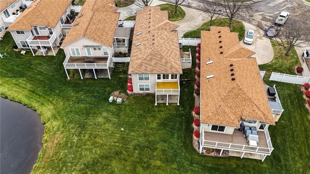 813 NW North Ridge Court — photo 16