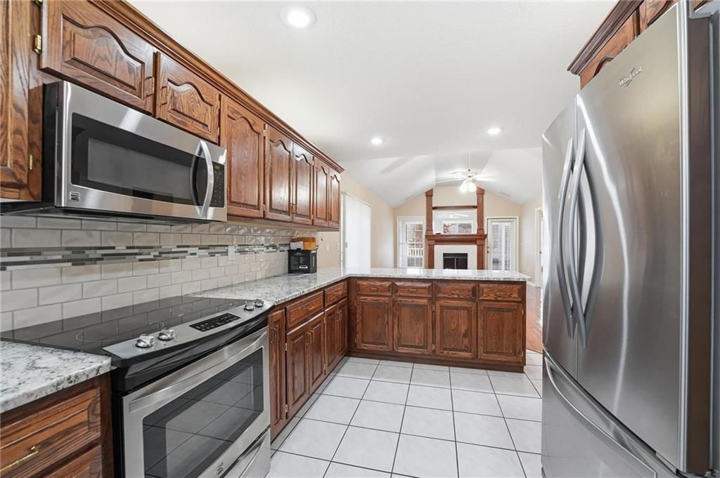 813 NW North Ridge Court — photo 25