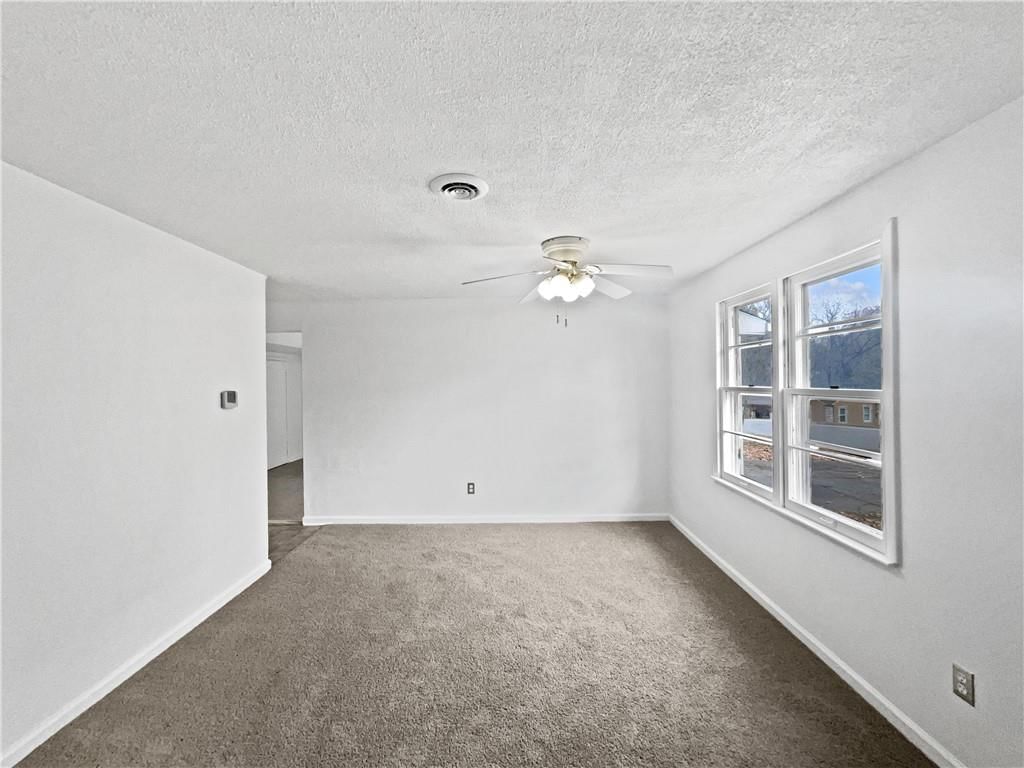 1044 S 49th Drive — photo 4