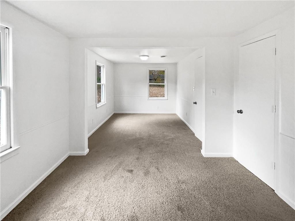 1044 S 49th Drive — photo 8