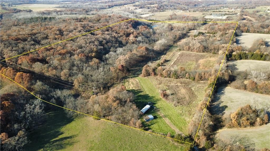 51500 River Road, Milan, MO