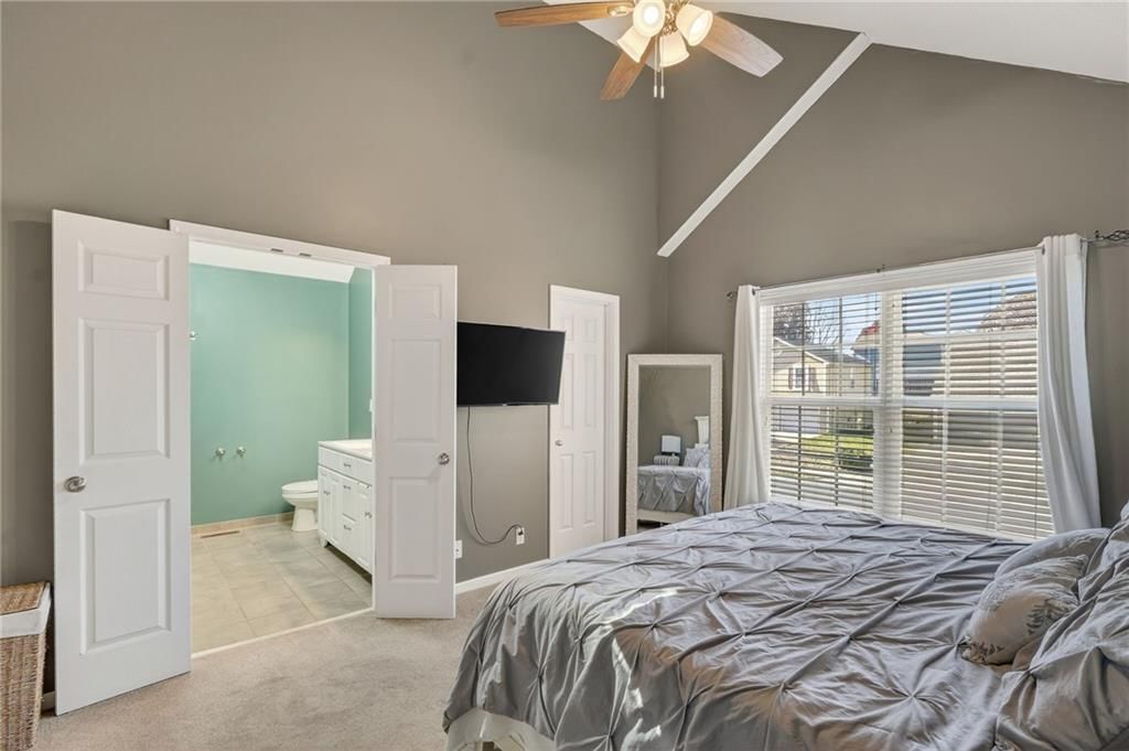 7435 N Lewis Avenue — photo 11