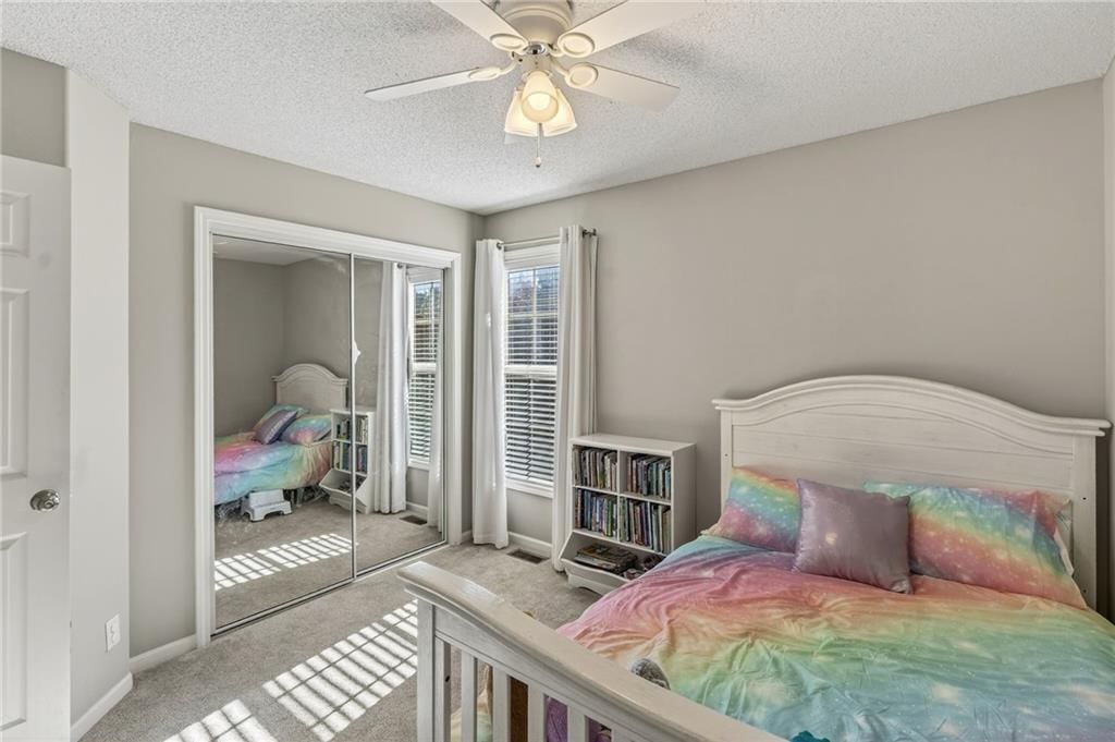 7435 N Lewis Avenue — photo 13