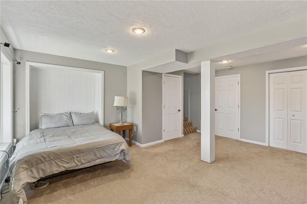 7435 N Lewis Avenue — photo 22