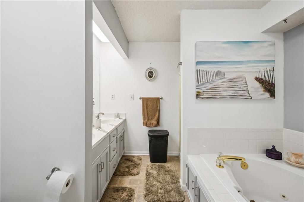 107 Rock Creek Drive — photo 11