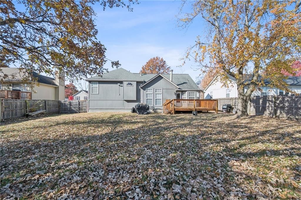 107 Rock Creek Drive — photo 23