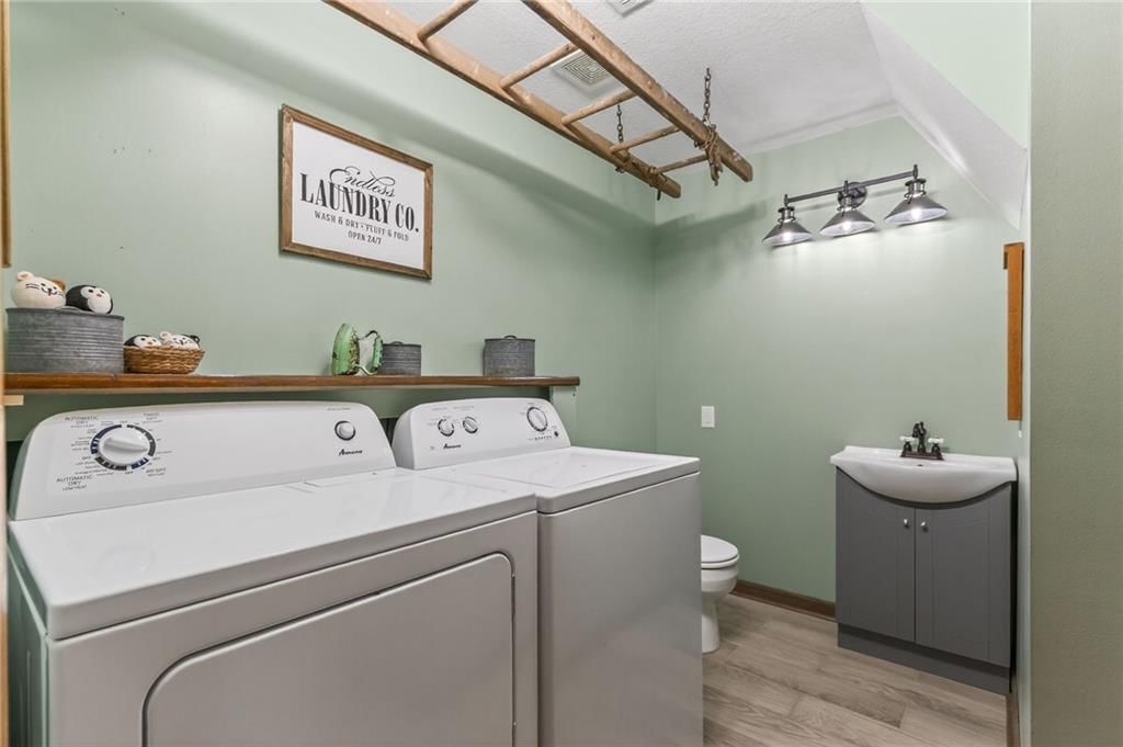 806 Pine Crest Avenue — photo 24
