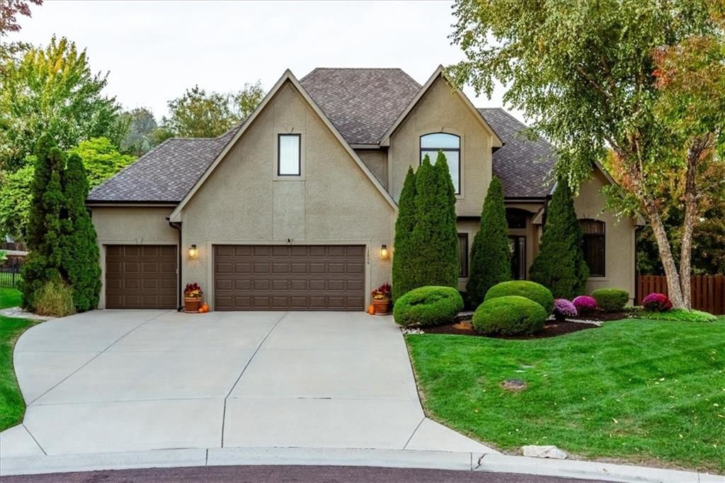 12806 W 123RD Terrace, Overland Park, KS