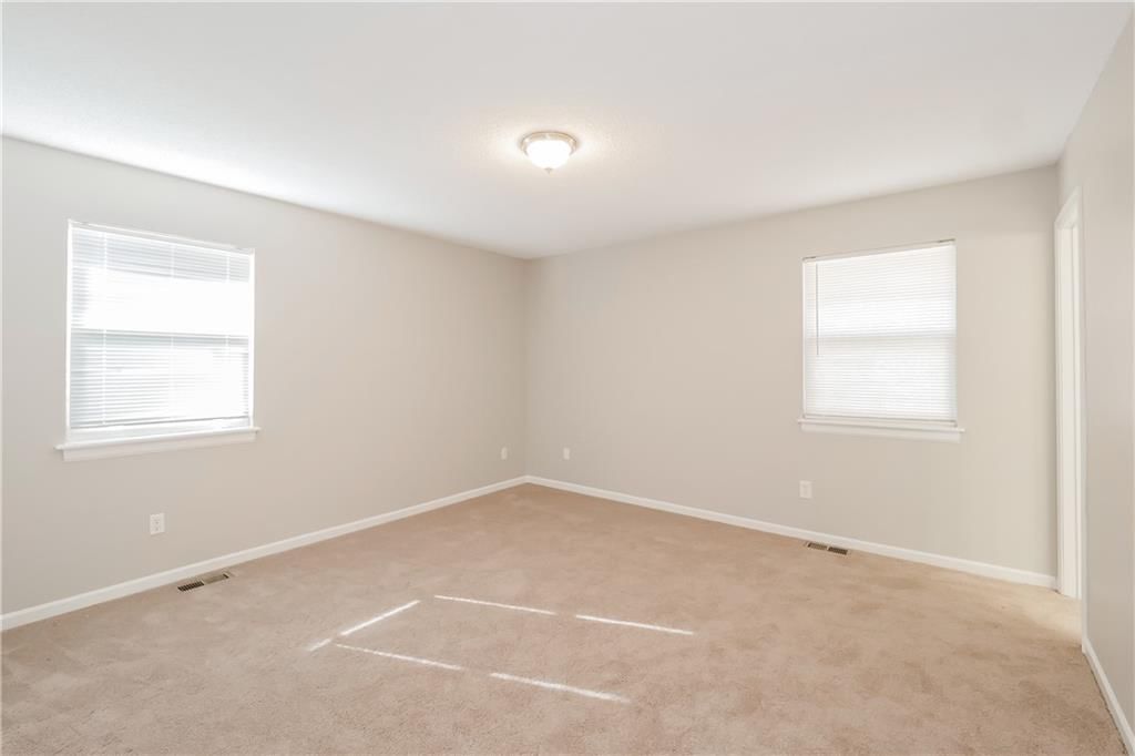 408 N Washington Street — photo 11