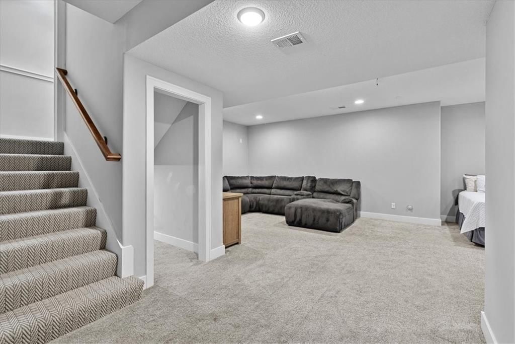 17772 W 163RD Terrace — photo 35