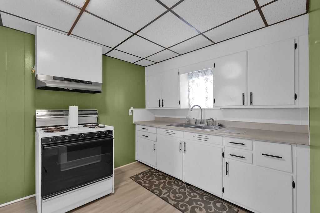 6205 Grant Street — photo 10