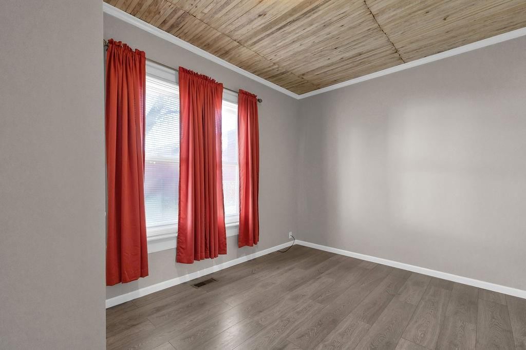 6205 Grant Street — photo 15