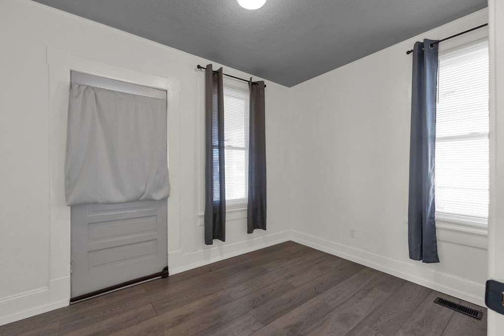 6205 Grant Street — photo 18