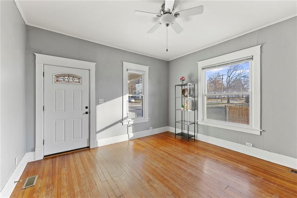 436 S Ash Street — photo 5