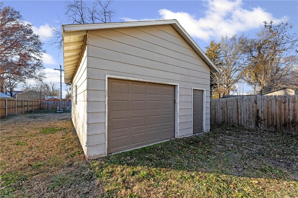 436 S Ash Street — photo 35