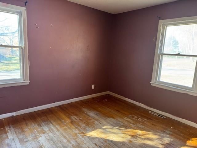 9821 Bennington N/A — photo 8
