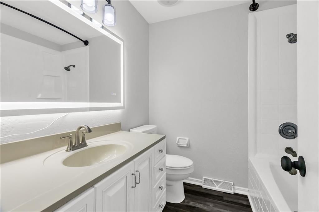 300 N Holder Road — photo 11
