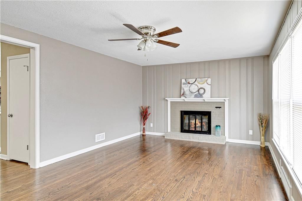 1201 W 25th Street — photo 3