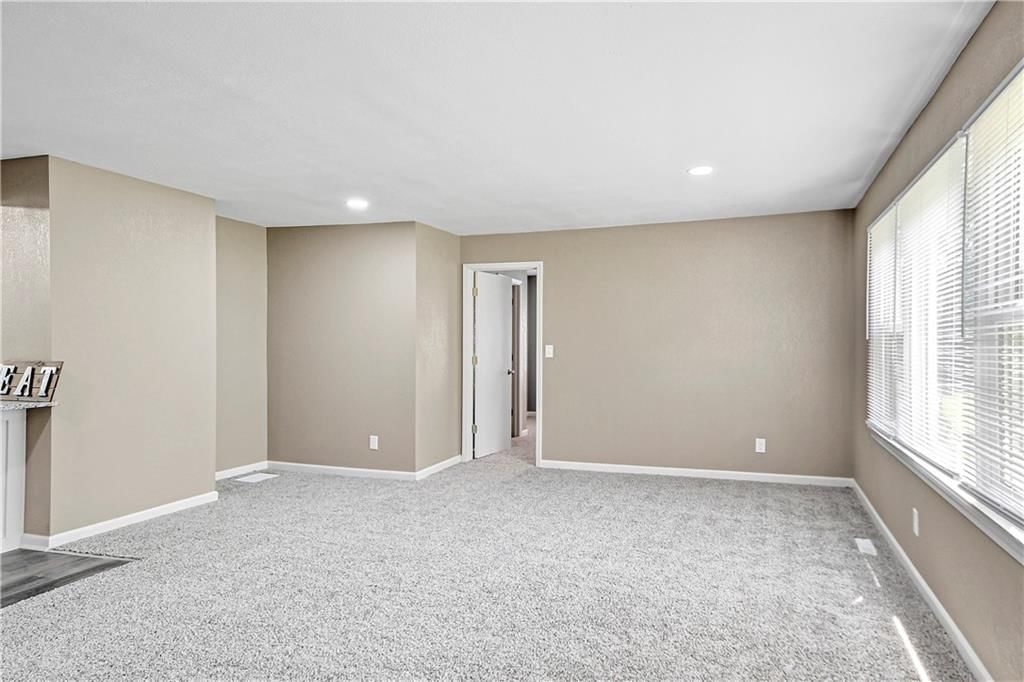 1201 W 25th Street — photo 11