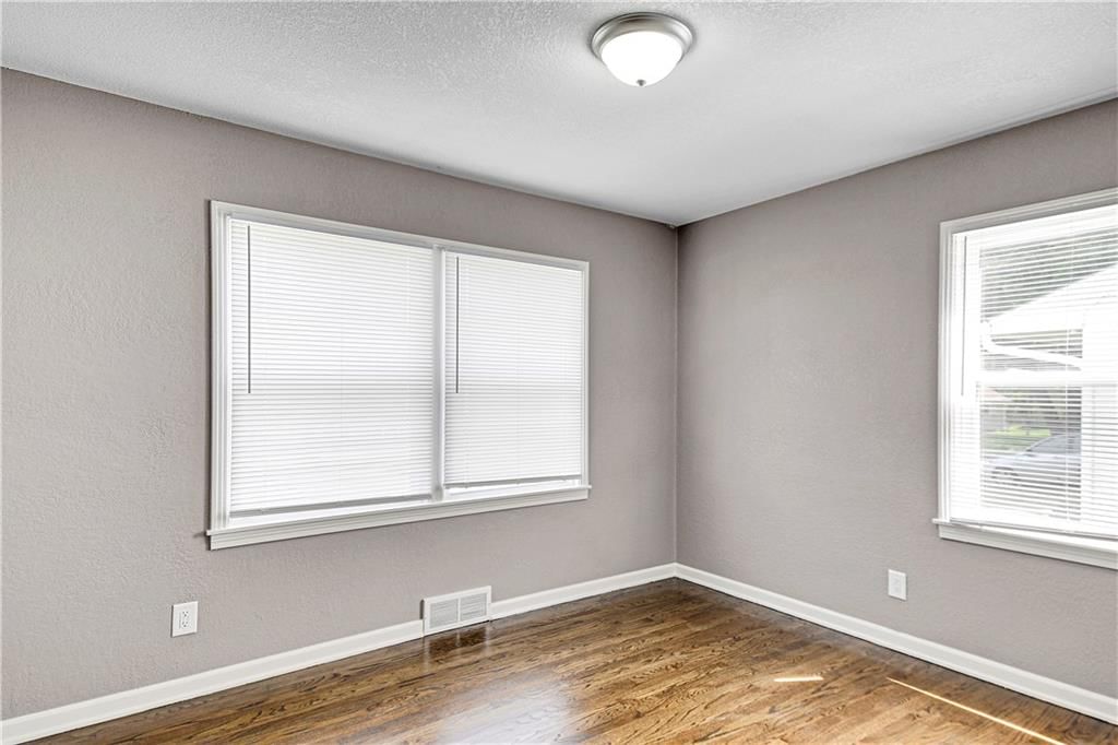1201 W 25th Street — photo 18