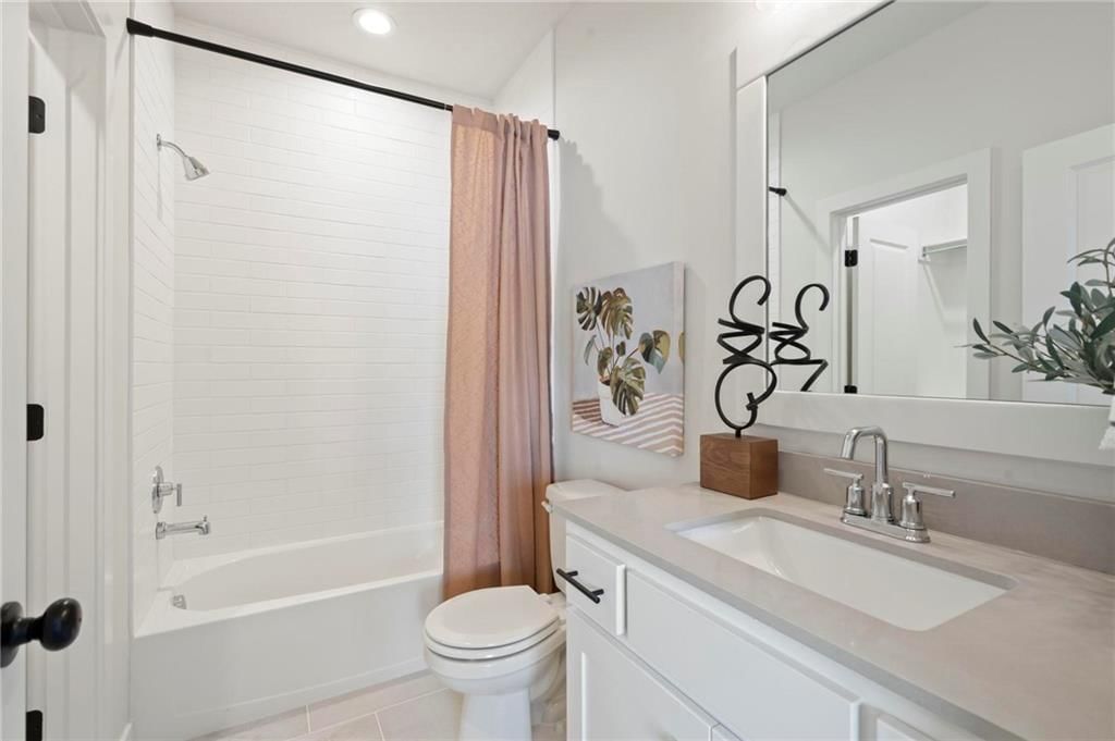 821 Bridgeshire Drive — photo 11