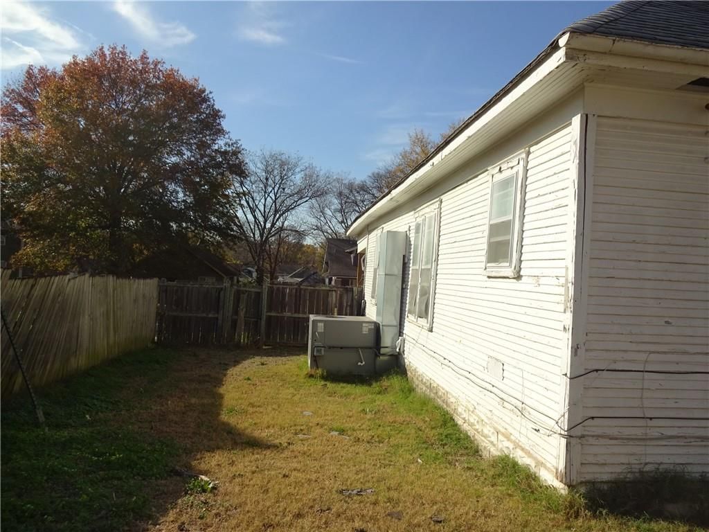 308 S 8th Street — photo 7