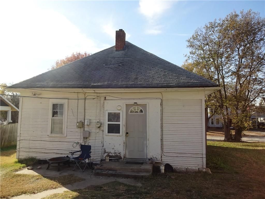308 S 8th Street — photo 8