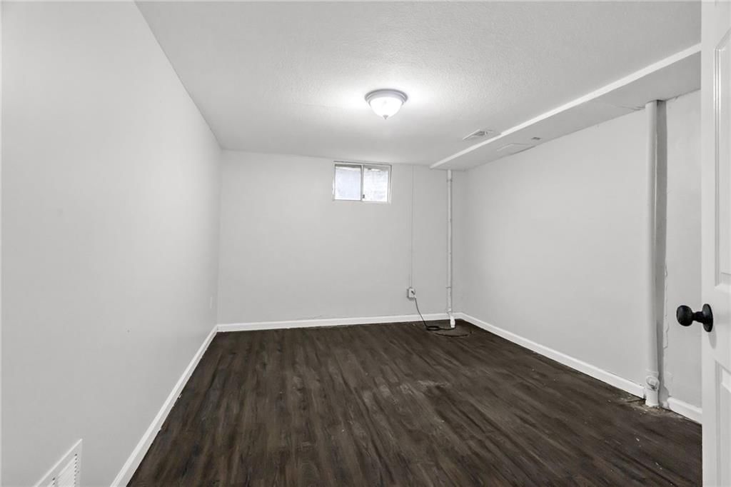 17800 Whitney Court — photo 23