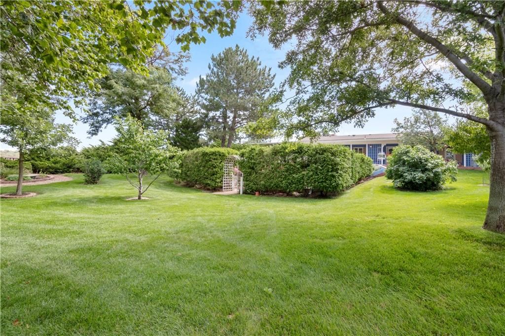 2950 W Eagle View — photo 41