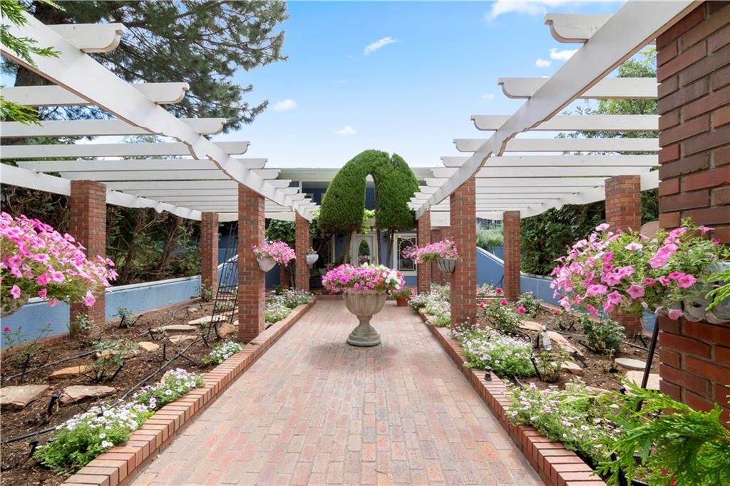 2950 W Eagle View — photo 42