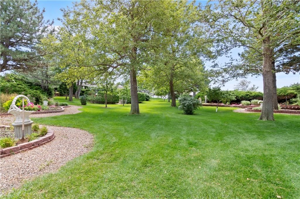 2950 W Eagle View — photo 47