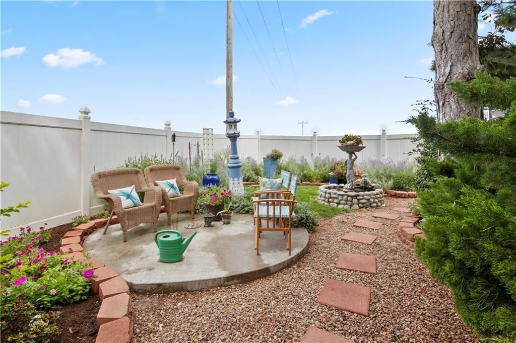 2950 W Eagle View — photo 49