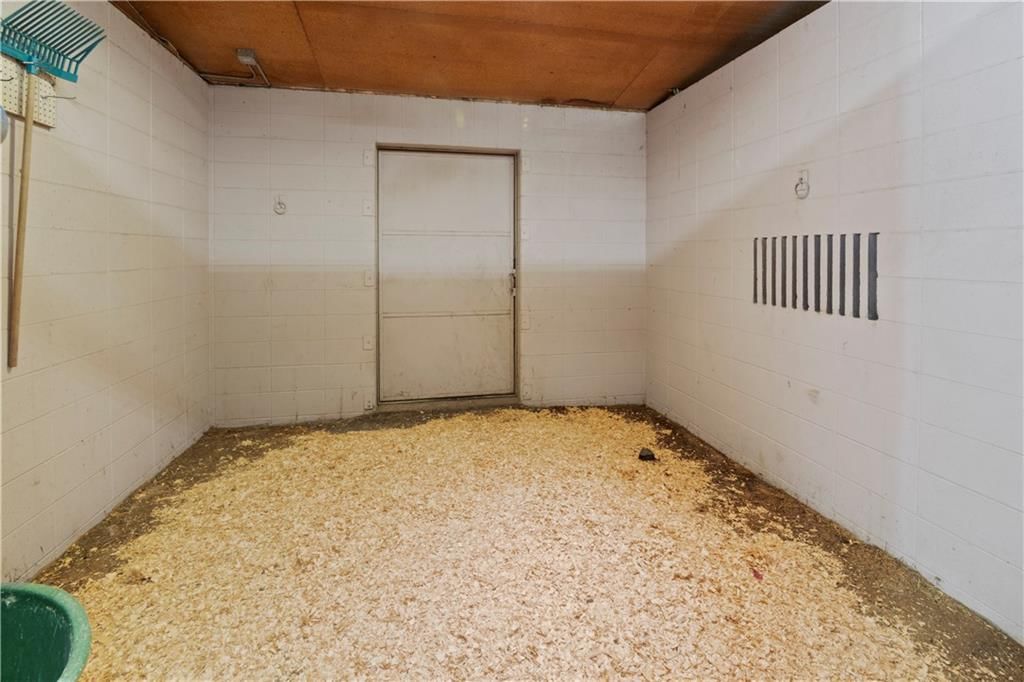 2950 W Eagle View — photo 59
