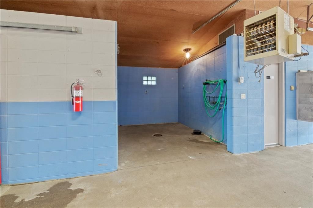 2950 W Eagle View — photo 60