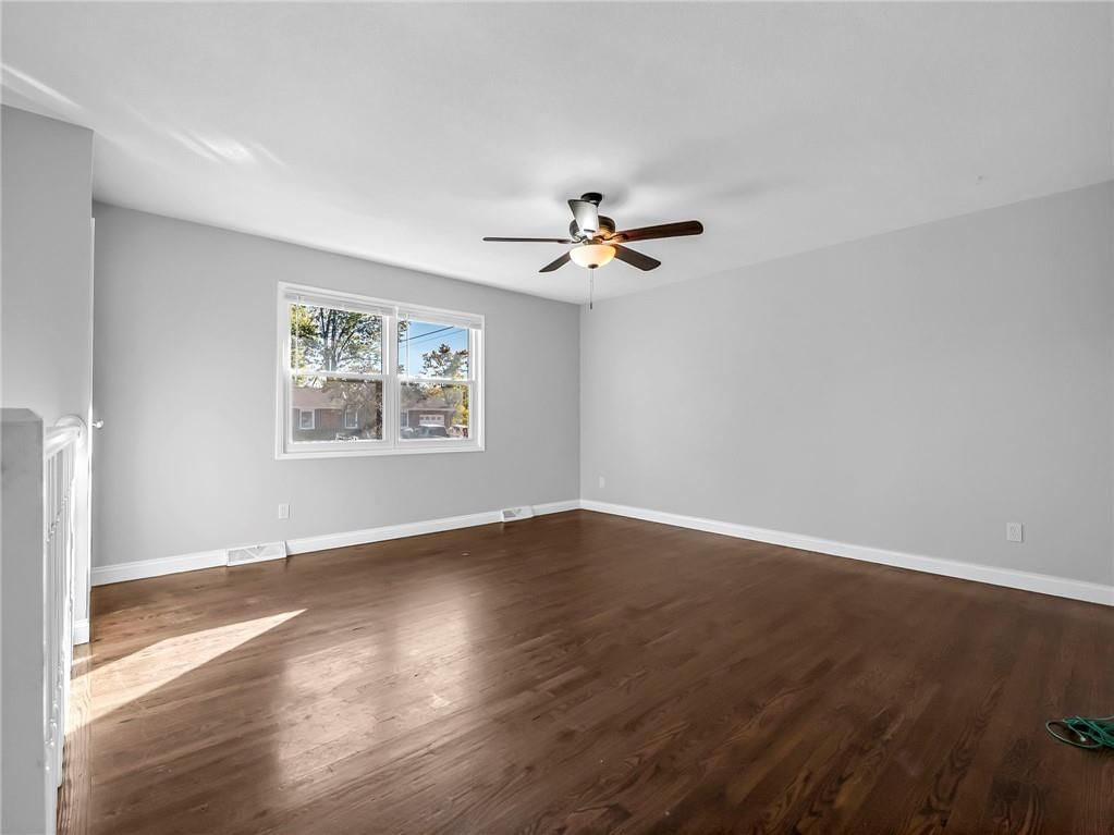 5208 NE 59th Street — photo 7