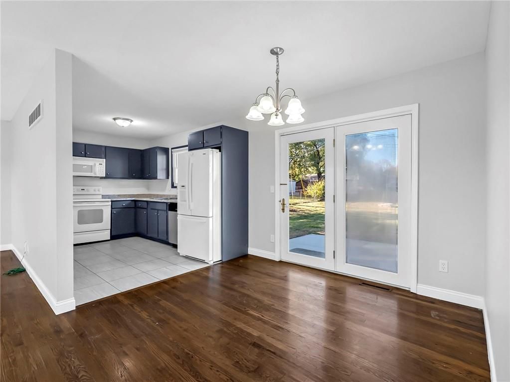 5208 NE 59th Street — photo 11